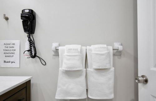 ZEN BEACH RETREAT - OCEAN VIEW TOWNHOUSE -No Drive Beach - Foto 30