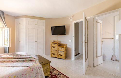 Large bright villa for 12 people and 3 dogs with supplement - Foto 43