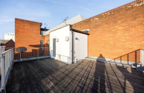 2 BD Soho Luxury Living-High Ceilings Huge Terrace - Foto 2