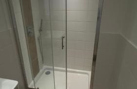 Cozy Garden Apartment near Train Station & Nature - Foto 12