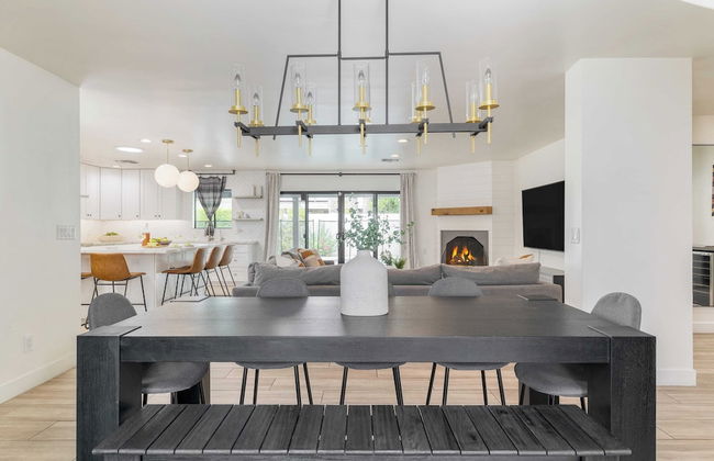 Backyard Pool, Puttinggreen, Playground Modern 5bdr White Agate by Avantstay - Foto 9