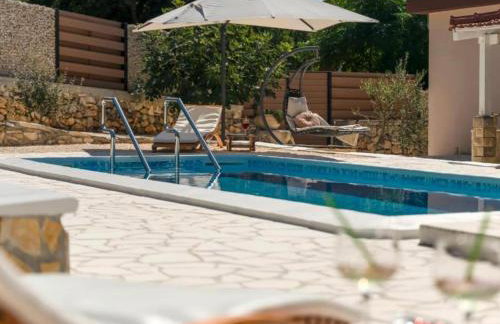 Villa Gabriel - Three Bedroom Villa with Outdoor Pool - Foto 35