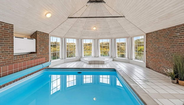 10 Person Holiday Home in Ringkobing - Foto 4, Piscina