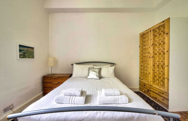 Bright Flat in City Centre for up to 6 Guests! - Foto 16