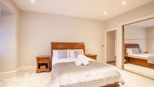 Stylish 2 Bedroom Apartment In Park Circus, West End - Foto 4, wardrobe