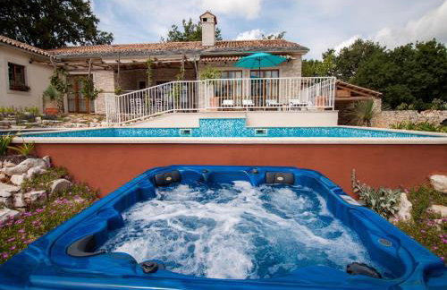 Tranquil Retreat in Central Istria - Photo 34