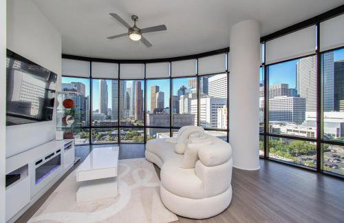 Downtown Luxury High-Rise with Panoramic Views - Foto 13