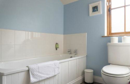 Stewart House - Photo 18