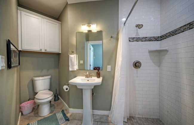 Ridley Retreat Community Pool, Mins to the Beach Corpus Christi + Port A - Foto 17