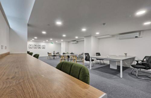 Homely & Lush 1 Bed Apartment at Trinity Point Gravesend, Suitable for Long Stay and Short Stay - Foto 13