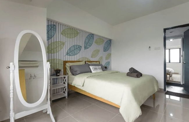 Desa Kiara Cozy Condo by SYNC - Photo 10