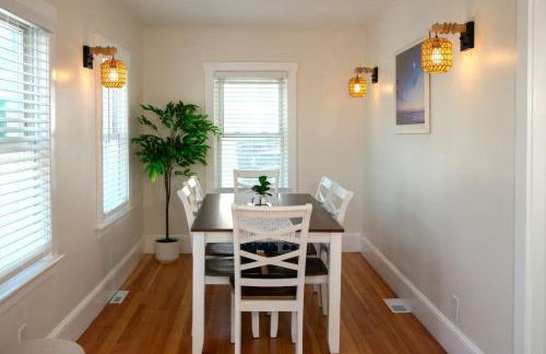 Lakeview Getaway with Hot Tub - Foto 7