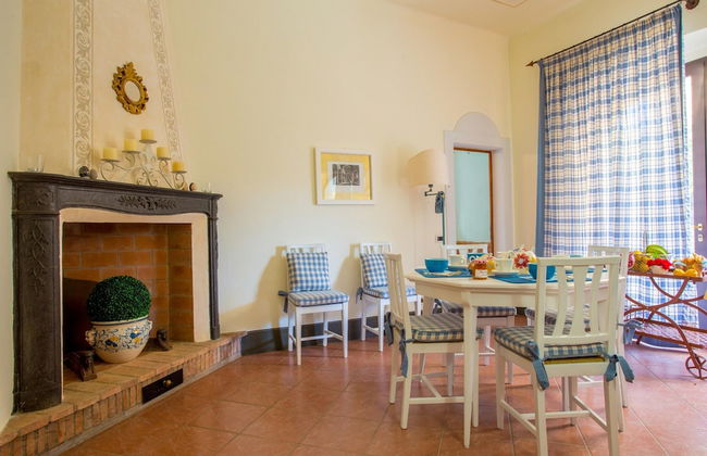 Beautiful Villa in Peccioli With Private Swimming Pool - Foto 26