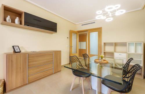Hogar Brisa de las Marinas acogedor apartamento con amplia terraza y acceso directo a las piscinas-Comfortable apartment with spacious terrace and direct pool access - Foto 7