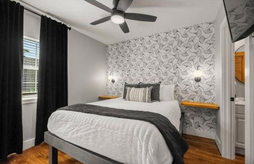 All-In-One - Fully-Equipped Secure Gated Parking! - Foto 10