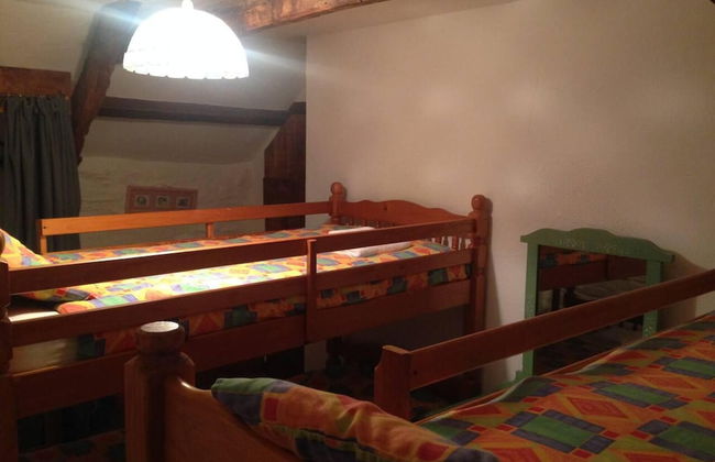 Relaxing Holiday in Millpond Cottage - Cwmiar - Photo 3