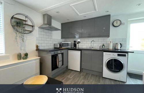 Contemporary 1 Bedroom Apartment - Foto 5