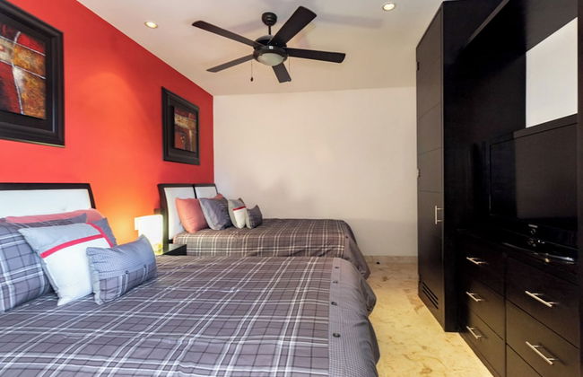 The Elements Oceanfront & Beachside Condo Hotel - Foto 13