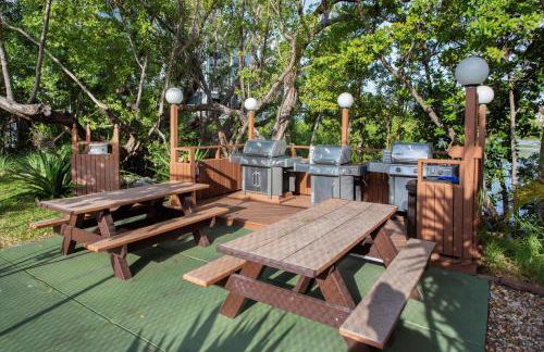 Oceanfront Oasis - Foto 31