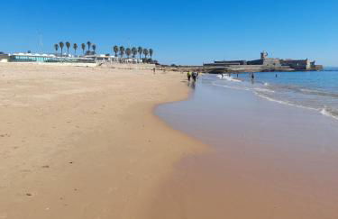 Carcavelos Surf Beach House - Photo 15