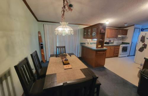 Camp Not Found - 3 Queen Bedrooms by the lake - Foto 13