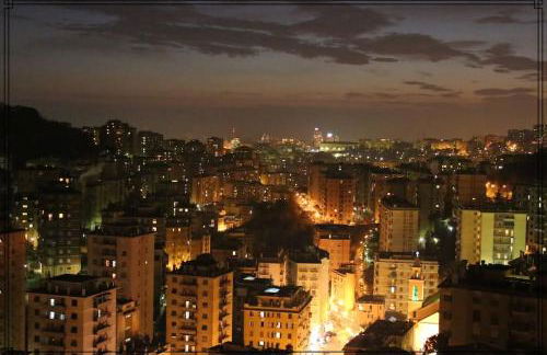 Overlooking Genoa - Foto 48