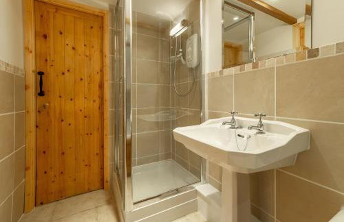 The Threshing Barn - Photo 18