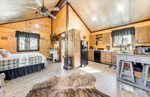 Bluebird Treehouse Near Kiamichi Mtns with Hot Tub - Foto 7