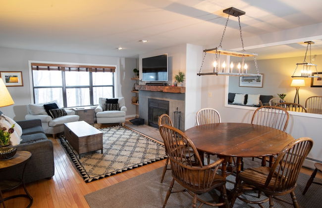 Modern & Updated Winterplace 3br- Sleeps 12 3 Bedroom Condo by RedAwning - Foto 12