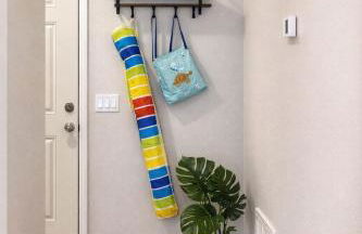 Vacation House, 2 Miles to Beach, Smart TVs, Grill - Foto 8