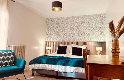 Appartement style chalet avec grande terrasse et parking prive - Foto 2