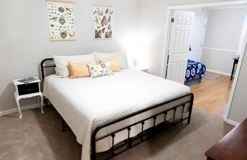 Family Lake Glamping for an Outdoor Adventure in Tupelo, Mississippi - Foto 5