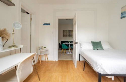 6-Guest Jersey City Haven: Location-Comfort-Vibes - Foto 21