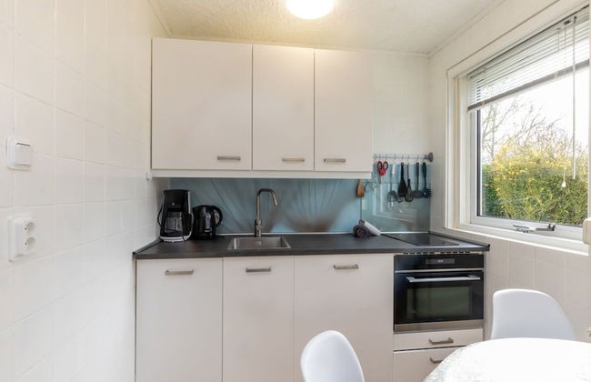 Holiday Home Near Veerse Meer With Garden - Photo 5