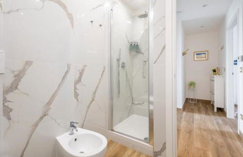 Casa Vacanze Maddalena - Palazzetto sul Lago - Diamante Blu - Foto 20