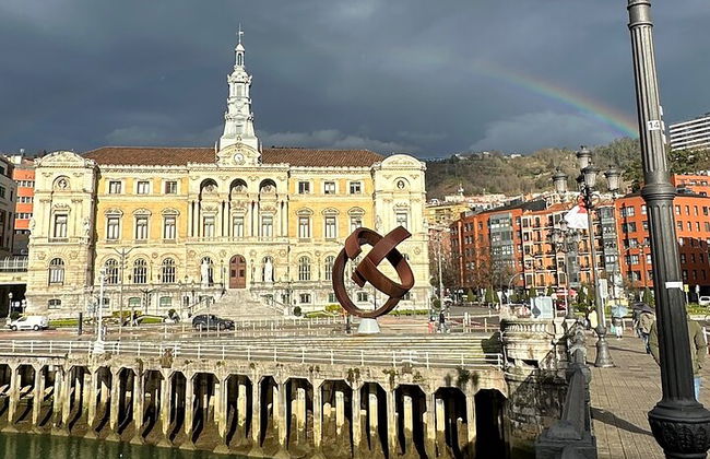 Excursión a pie de 2 horas por Bilbao Iconos y Safari fotográfico - Foto 9