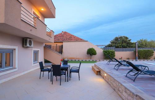 Villa Nada for 10 people with pool & integrated whirlpool - Foto 50