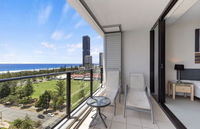 Ultra Broadbeach - Photo 75