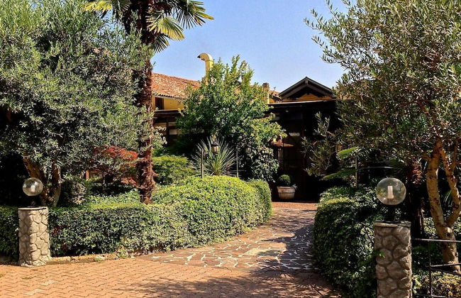 La Pergola - Photo 38