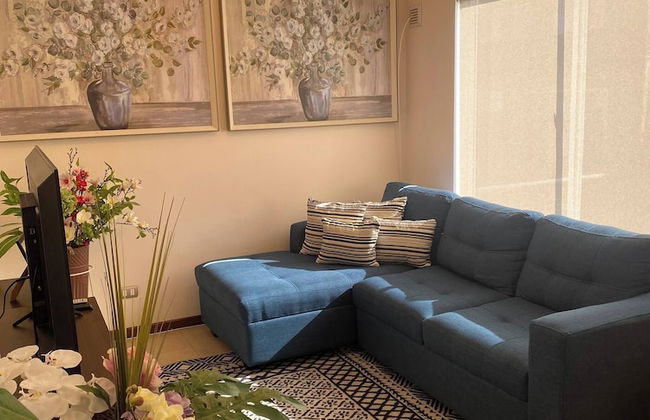 Linda Casa Familiar, Segura Y Muy Buena Ubicación - Photo 1