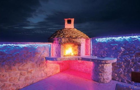 Nice Home In Nadin With Wifi - Photo 19