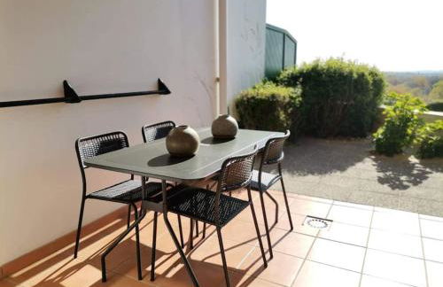 T1 Bis avec piscine vue golf et montagnes - Foto 3