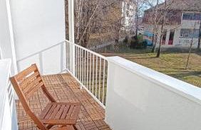 Home Run Apartment - Photo 5