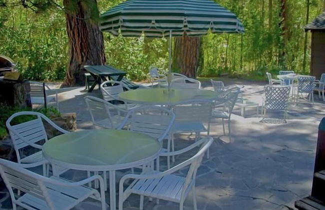 Twin Top Lodge - Photo 16