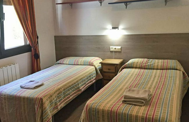 Independent Villa With Private Pool on an Estate in Sayalonga Costa del Sol - Photo 10