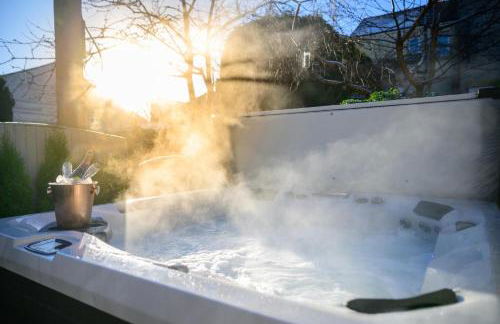 Luxurious Retreat in Buxton - Photo 29