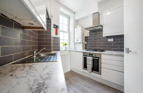 Modern London stay near Nothing Hill - Photo 11