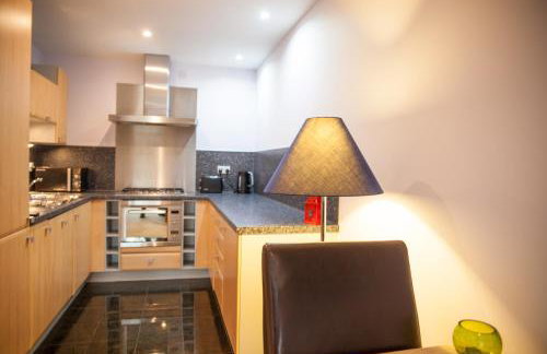 Riverside West End Apartment - Foto 43