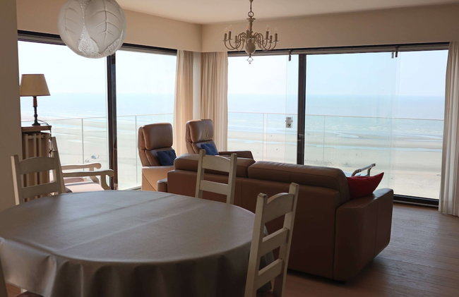 Apartment in Nieuwpoort Near Sandy Beaches - Photo 14
