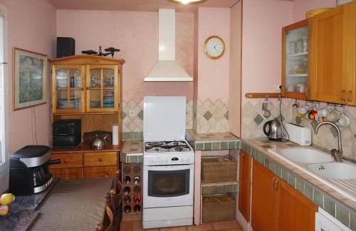 Cozy Vacation House With Pool, Vernegues - Foto 38